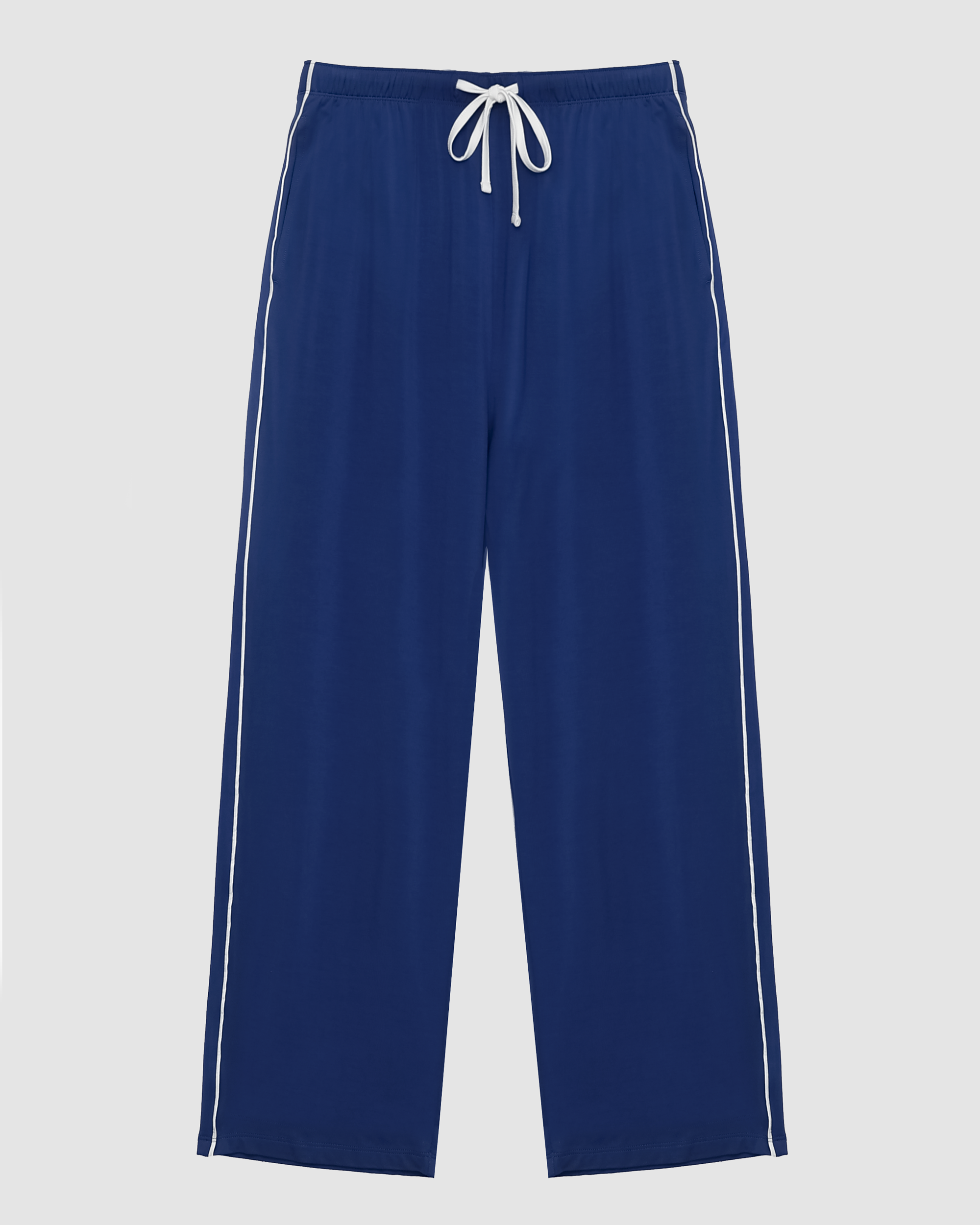 The Bored Housewife Shade Queen